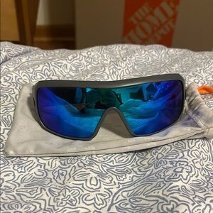 SPY Men's Sunglasses with Blue Lenses